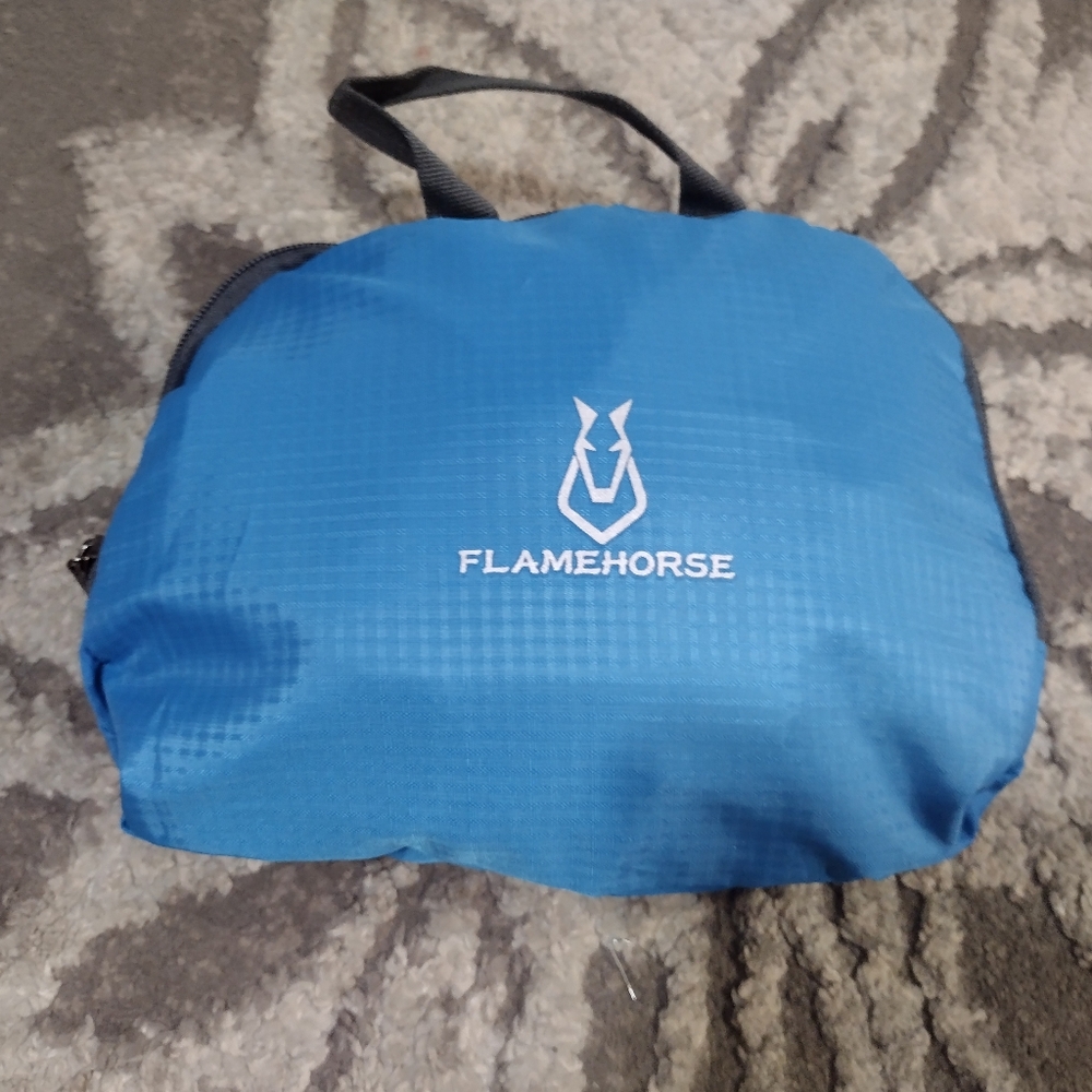 Flame Horse foldable backpack - Picture 3 of 4